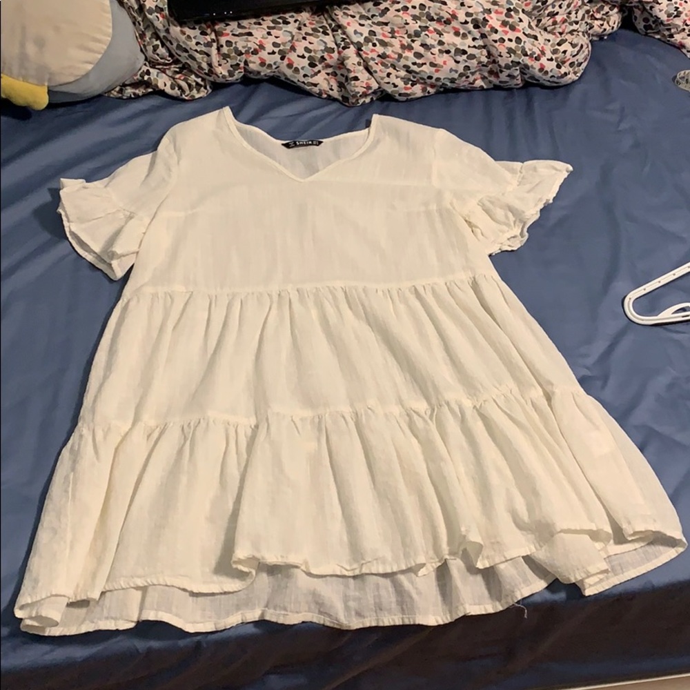 CUTE WHITE DRESS